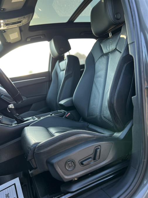 2019 Audi Q3 2.0 TFSI S line Premium Plus quattro, available for sale in Paterson, New Jersey | Speedway Motors LLC. Paterson, New Jersey 2019 Audi Q3 2.0 TFSI S line Premium Plus quattro, available for sale in Paterson, New Jersey | Speedway Motors LLC. Paterson, New Jersey