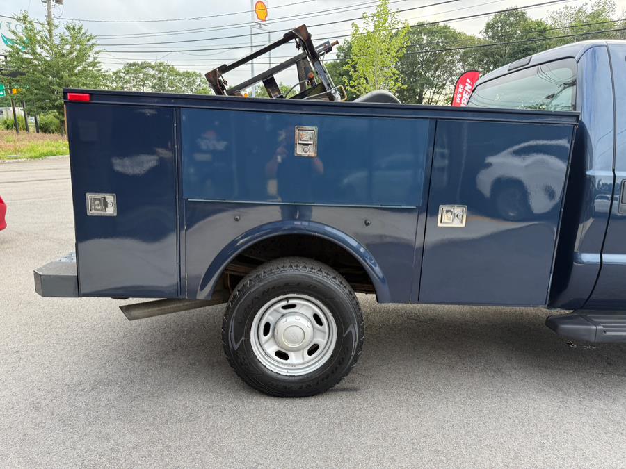 2015 Ford Utility Box Super Duty F-350 SRW 4WD Reg Cab 137" XL, available for sale in Peabody, Massachusetts | All Motors. Peabody, Massachusetts 2015 Ford Utility Box Super Duty F-350 SRW 4WD Reg Cab 137" XL, available for sale in Peabody, Massachusetts | All Motors. Peabody, Massachusetts