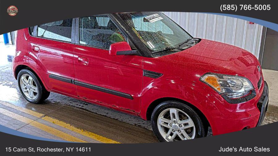 2010 Kia Soul + Wagon 4D, available for sale in Wolcott, New York | Auto Hunter CNY. Wolcott, New York 2010 Kia Soul + Wagon 4D, available for sale in Wolcott, New York | Auto Hunter CNY. Wolcott, New York