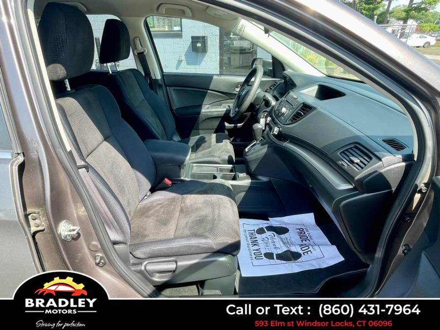 2016 Honda CR-V SE AWD, available for sale in Windsor Locks, Connecticut | Bradley Motors Inc. Windsor Locks, Connecticut 2016 Honda CR-V SE AWD, available for sale in Windsor Locks, Connecticut | Bradley Motors Inc. Windsor Locks, Connecticut
