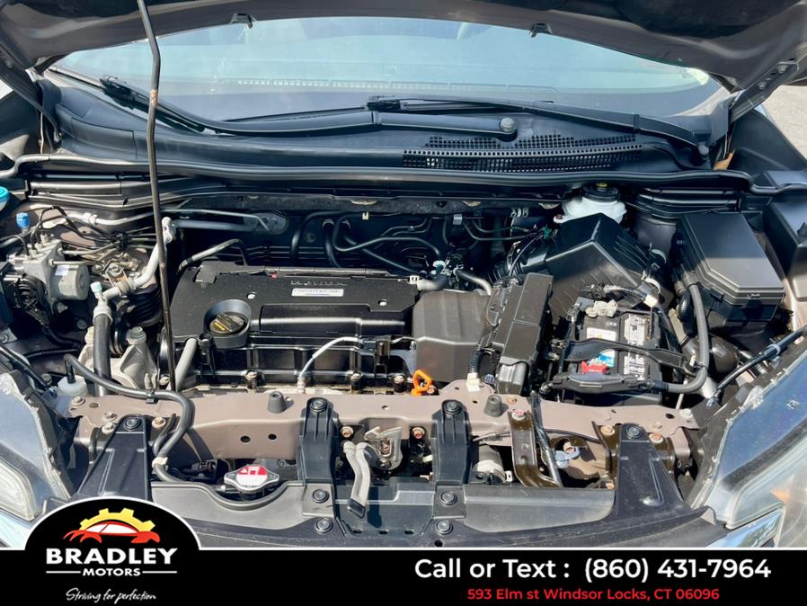 2016 Honda CR-V SE AWD, available for sale in Windsor Locks, Connecticut | Bradley Motors Inc. Windsor Locks, Connecticut 2016 Honda CR-V SE AWD, available for sale in Windsor Locks, Connecticut | Bradley Motors Inc. Windsor Locks, Connecticut