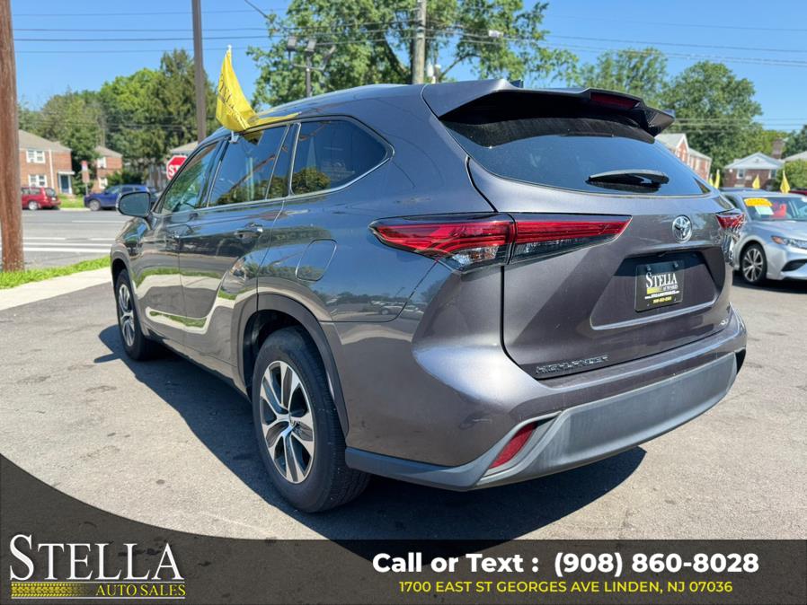 2022 Toyota Highlander XLE FWD (Natl), available for sale in Linden, New Jersey | Stella Auto Sales. Linden, New Jersey 2022 Toyota Highlander XLE FWD (Natl), available for sale in Linden, New Jersey | Stella Auto Sales. Linden, New Jersey