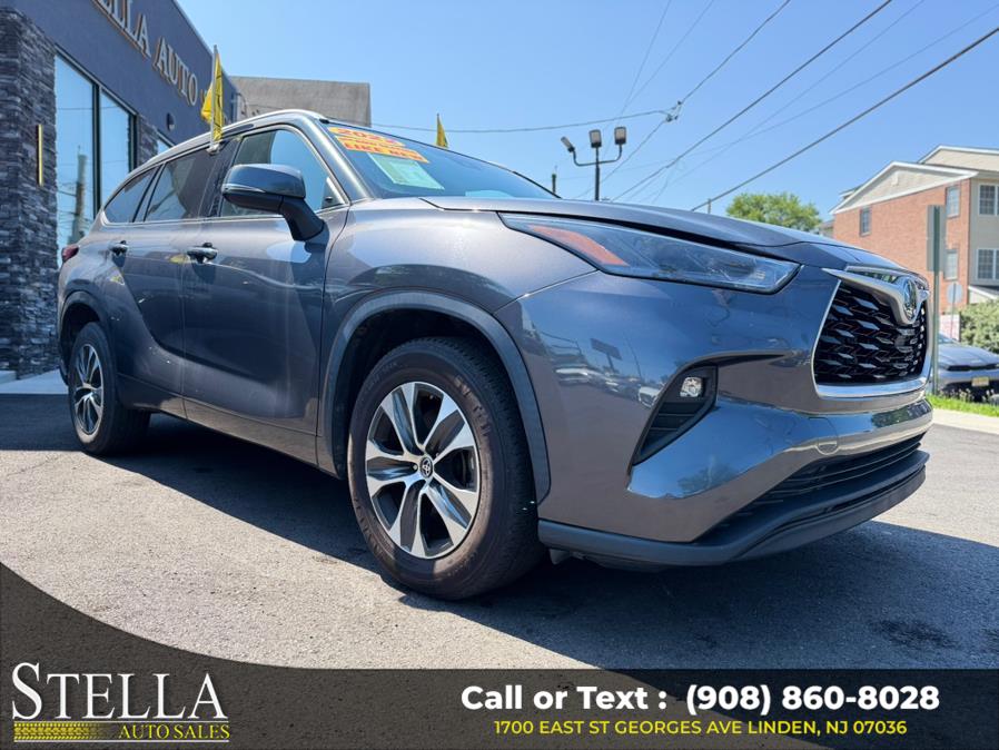 2022 Toyota Highlander XLE FWD (Natl), available for sale in Linden, New Jersey | Stella Auto Sales. Linden, New Jersey 2022 Toyota Highlander XLE FWD (Natl), available for sale in Linden, New Jersey | Stella Auto Sales. Linden, New Jersey
