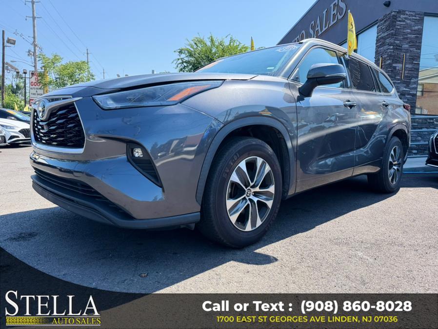 2022 Toyota Highlander XLE FWD (Natl), available for sale in Linden, New Jersey | Stella Auto Sales. Linden, New Jersey 2022 Toyota Highlander XLE FWD (Natl), available for sale in Linden, New Jersey | Stella Auto Sales. Linden, New Jersey