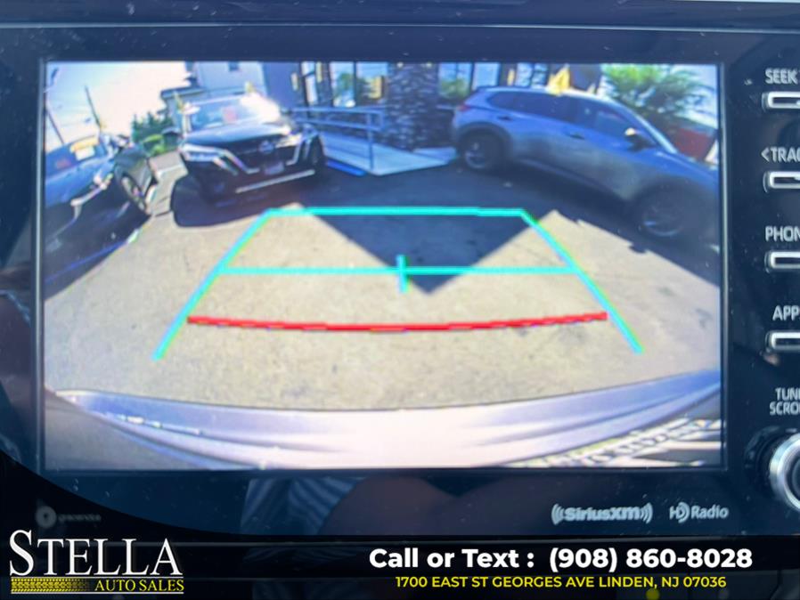2022 Toyota Highlander XLE FWD (Natl), available for sale in Linden, New Jersey | Stella Auto Sales. Linden, New Jersey 2022 Toyota Highlander XLE FWD (Natl), available for sale in Linden, New Jersey | Stella Auto Sales. Linden, New Jersey