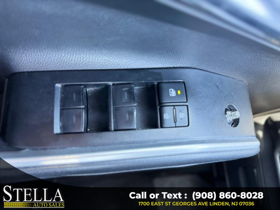 2022 Toyota Highlander XLE FWD (Natl), available for sale in Linden, New Jersey | Stella Auto Sales. Linden, New Jersey 2022 Toyota Highlander XLE FWD (Natl), available for sale in Linden, New Jersey | Stella Auto Sales. Linden, New Jersey