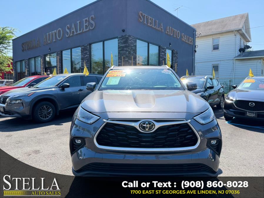 2022 Toyota Highlander XLE FWD (Natl), available for sale in Linden, New Jersey | Stella Auto Sales. Linden, New Jersey 2022 Toyota Highlander XLE FWD (Natl), available for sale in Linden, New Jersey | Stella Auto Sales. Linden, New Jersey
