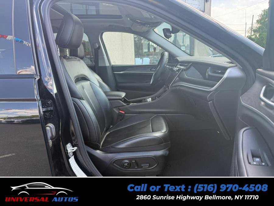2023 Jeep Grand Cherokee 4xe 4x4, available for sale in Bellmore, New York | Universal Autos. Bellmore, New York 2023 Jeep Grand Cherokee 4xe 4x4, available for sale in Bellmore, New York | Universal Autos. Bellmore, New York