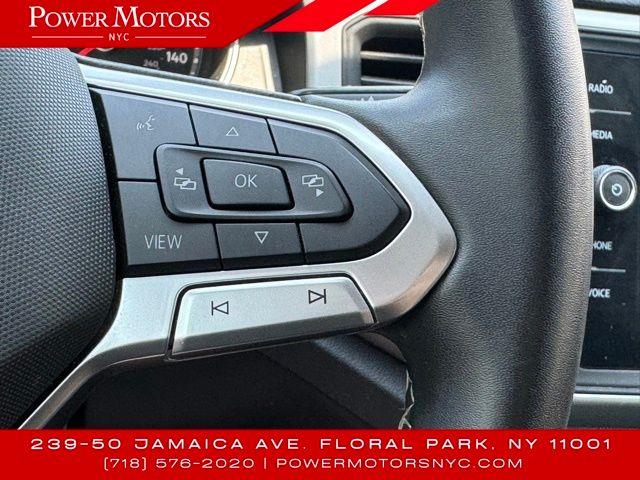 2021 Volkswagen Atlas 3.6L V6 SE w/Technology, available for sale in Floral Park, New York | Shop Auto NY. Floral Park, New York 2021 Volkswagen Atlas 3.6L V6 SE w/Technology, available for sale in Floral Park, New York | Shop Auto NY. Floral Park, New York