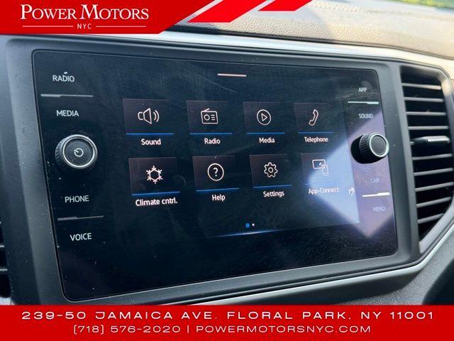 2021 Volkswagen Atlas 3.6L V6 SE w/Technology, available for sale in Floral Park, New York | Shop Auto NY. Floral Park, New York 2021 Volkswagen Atlas 3.6L V6 SE w/Technology, available for sale in Floral Park, New York | Shop Auto NY. Floral Park, New York