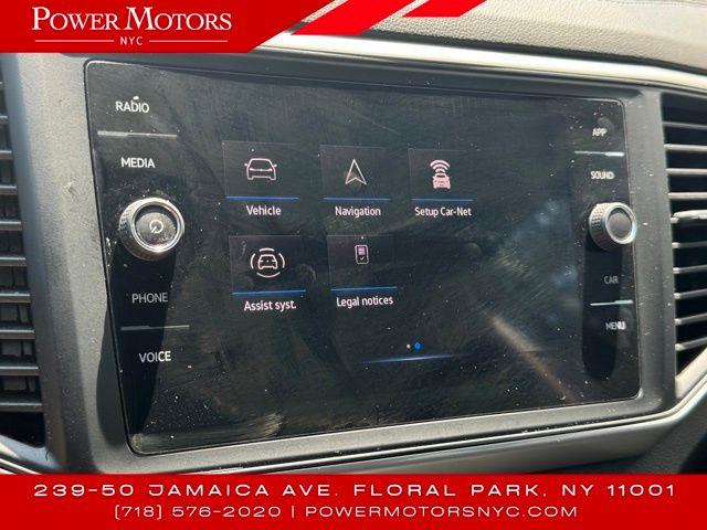 2021 Volkswagen Atlas 3.6L V6 SE w/Technology, available for sale in Floral Park, New York | Shop Auto NY. Floral Park, New York 2021 Volkswagen Atlas 3.6L V6 SE w/Technology, available for sale in Floral Park, New York | Shop Auto NY. Floral Park, New York