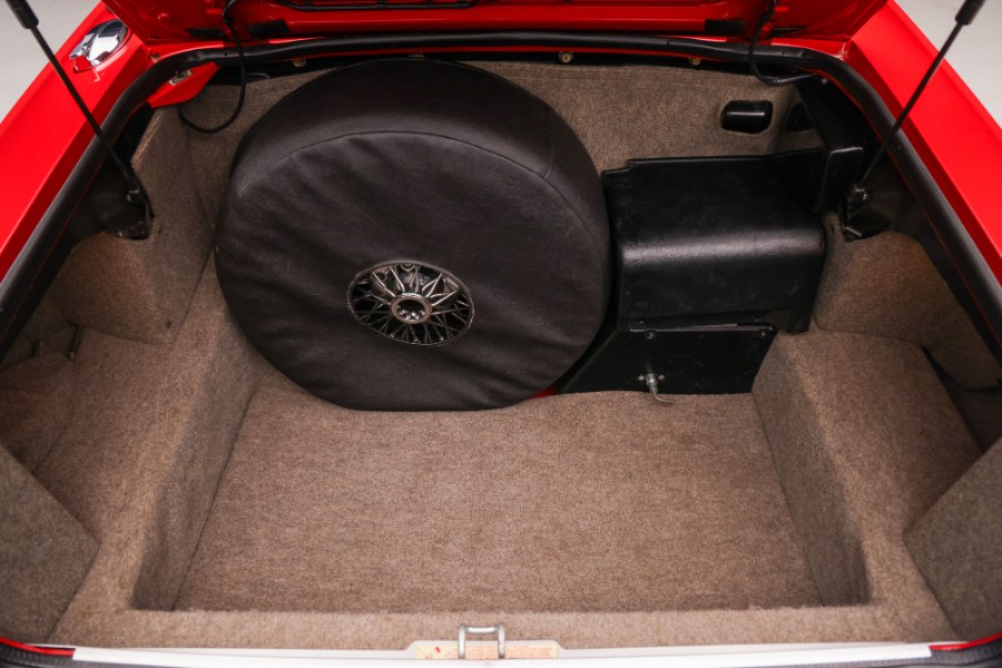 1990 Jaguar XJS 2dr Convertible, available for sale in North Salem, New York | Meccanic Shop North Inc. North Salem, New York 1990 Jaguar XJS 2dr Convertible, available for sale in North Salem, New York | Meccanic Shop North Inc. North Salem, New York