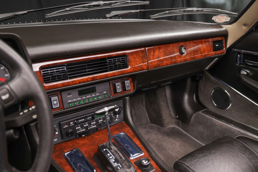 1990 Jaguar XJS 2dr Convertible, available for sale in North Salem, New York | Meccanic Shop North Inc. North Salem, New York 1990 Jaguar XJS 2dr Convertible, available for sale in North Salem, New York | Meccanic Shop North Inc. North Salem, New York