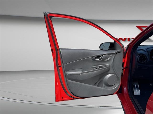 2022 Hyundai Kona n Base, available for sale in Stratford, Connecticut | Wiz Leasing Inc. Stratford, Connecticut 2022 Hyundai Kona n Base, available for sale in Stratford, Connecticut | Wiz Leasing Inc. Stratford, Connecticut