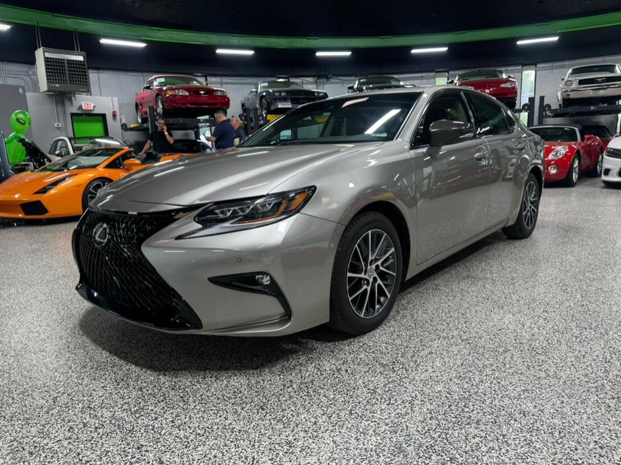 2017 Lexus ES ES 350 FWD, available for sale in Oxford, Connecticut | Buonauto Enterprises. Oxford, Connecticut 2017 Lexus ES ES 350 FWD, available for sale in Oxford, Connecticut | Buonauto Enterprises. Oxford, Connecticut