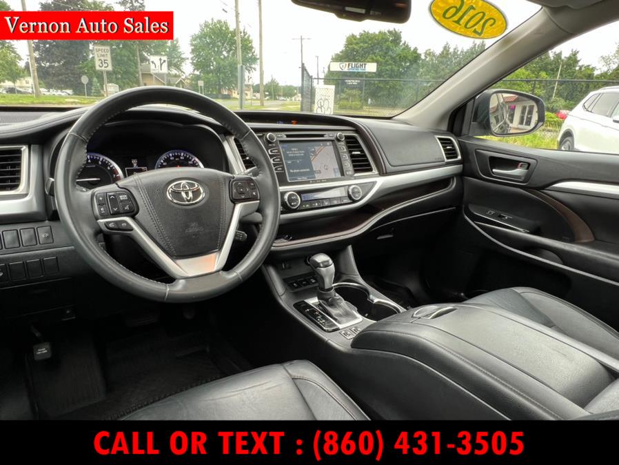 2016 Toyota Highlander AWD 4dr V6 XLE (Natl), available for sale in Manchester, Connecticut | Vernon Auto Sale & Service. Manchester, Connecticut 2016 Toyota Highlander AWD 4dr V6 XLE (Natl), available for sale in Manchester, Connecticut | Vernon Auto Sale & Service. Manchester, Connecticut