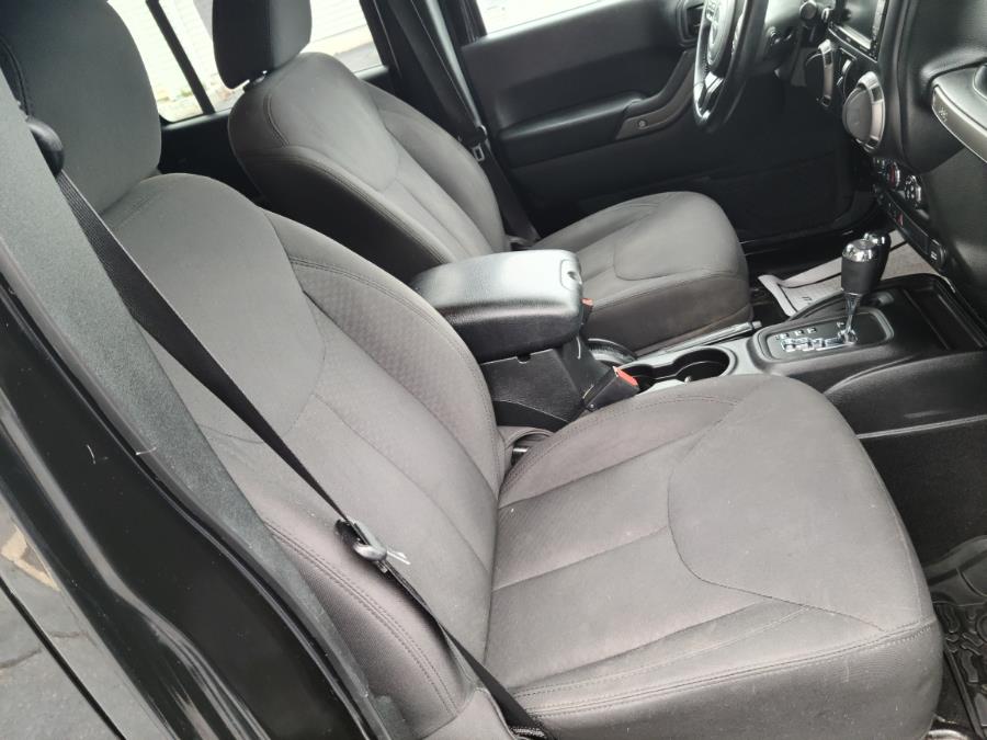 2015 Jeep Wrangler Unlimited 4WD 4dr Sport, available for sale in Milford, Connecticut | Chip's Auto Sales Inc. Milford, Connecticut 2015 Jeep Wrangler Unlimited 4WD 4dr Sport, available for sale in Milford, Connecticut | Chip's Auto Sales Inc. Milford, Connecticut