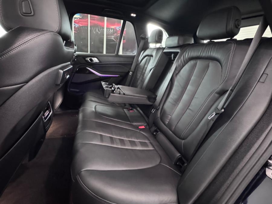 2019 BMW X5 xDrive40i Sports Activity Vehicle, available for sale in Franklin Square, New York | Luxury Motor Club. Franklin Square, New York 2019 BMW X5 xDrive40i Sports Activity Vehicle, available for sale in Franklin Square, New York | Luxury Motor Club. Franklin Square, New York