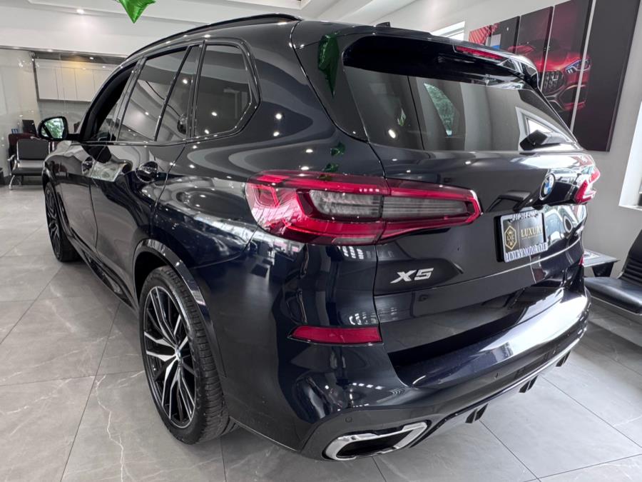 2019 BMW X5 xDrive40i Sports Activity Vehicle, available for sale in Franklin Square, New York | Luxury Motor Club. Franklin Square, New York 2019 BMW X5 xDrive40i Sports Activity Vehicle, available for sale in Franklin Square, New York | Luxury Motor Club. Franklin Square, New York