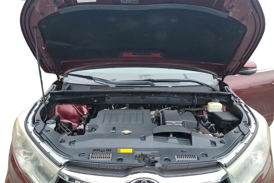 2015 Toyota Highlander AWD 4dr V6 XLE (Natl), available for sale in Lindenhurst, New York | Power Motor Group. Lindenhurst, New York 2015 Toyota Highlander AWD 4dr V6 XLE (Natl), available for sale in Lindenhurst, New York | Power Motor Group. Lindenhurst, New York