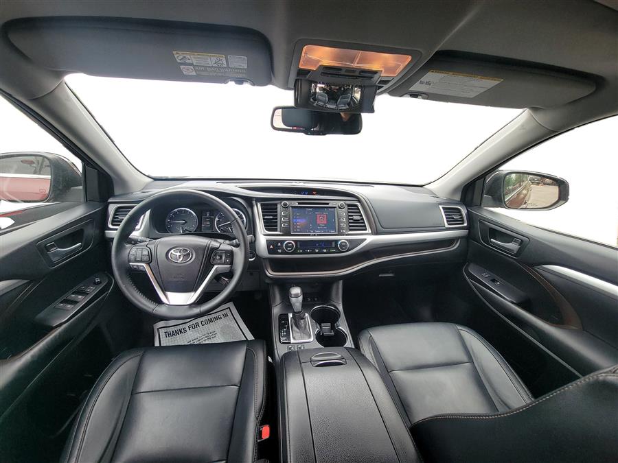 2015 Toyota Highlander AWD 4dr V6 XLE (Natl), available for sale in Lindenhurst, New York | Power Motor Group. Lindenhurst, New York 2015 Toyota Highlander AWD 4dr V6 XLE (Natl), available for sale in Lindenhurst, New York | Power Motor Group. Lindenhurst, New York