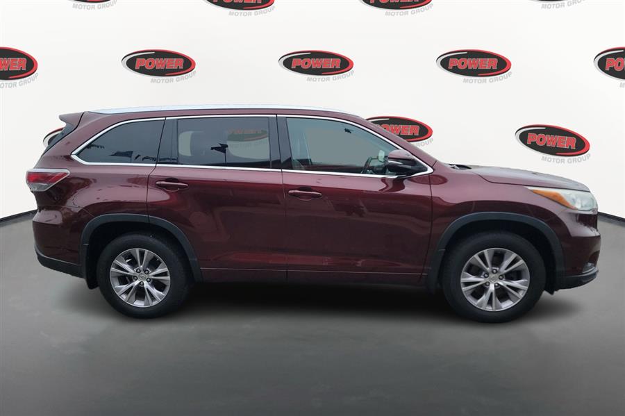 2015 Toyota Highlander AWD 4dr V6 XLE (Natl), available for sale in Lindenhurst, New York | Power Motor Group. Lindenhurst, New York 2015 Toyota Highlander AWD 4dr V6 XLE (Natl), available for sale in Lindenhurst, New York | Power Motor Group. Lindenhurst, New York