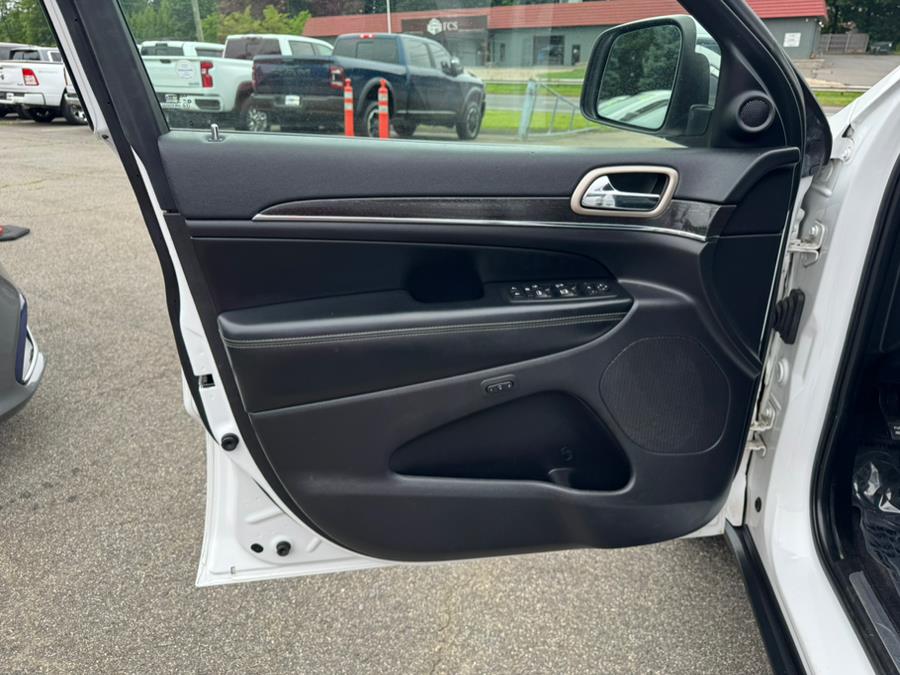 2017 Jeep Grand Cherokee Limited 4x4, available for sale in Berlin, Connecticut | Tru Auto Mall. Berlin, Connecticut 2017 Jeep Grand Cherokee Limited 4x4, available for sale in Berlin, Connecticut | Tru Auto Mall. Berlin, Connecticut