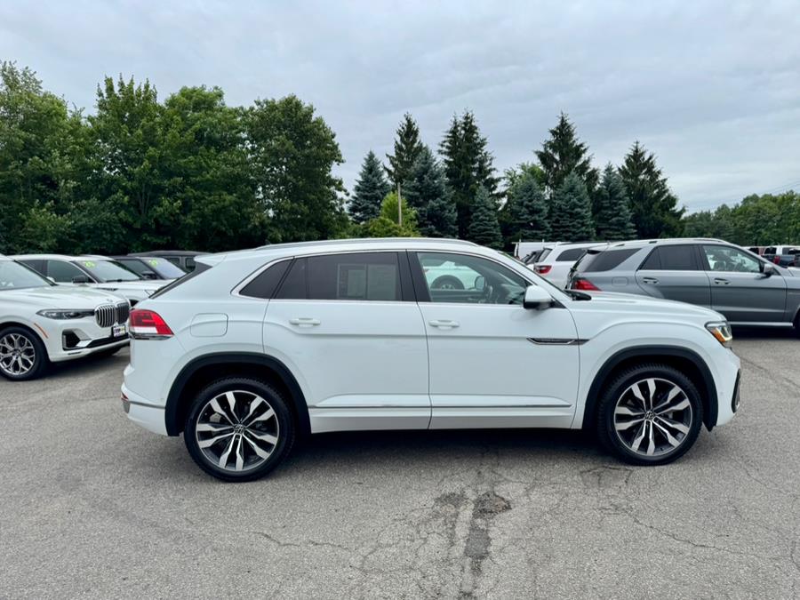 2021 Volkswagen Atlas Cross Sport 3.6L V6 SEL Premium R-Line 4MOTION, available for sale in Berlin, Connecticut | Tru Auto Mall. Berlin, Connecticut 2021 Volkswagen Atlas Cross Sport 3.6L V6 SEL Premium R-Line 4MOTION, available for sale in Berlin, Connecticut | Tru Auto Mall. Berlin, Connecticut