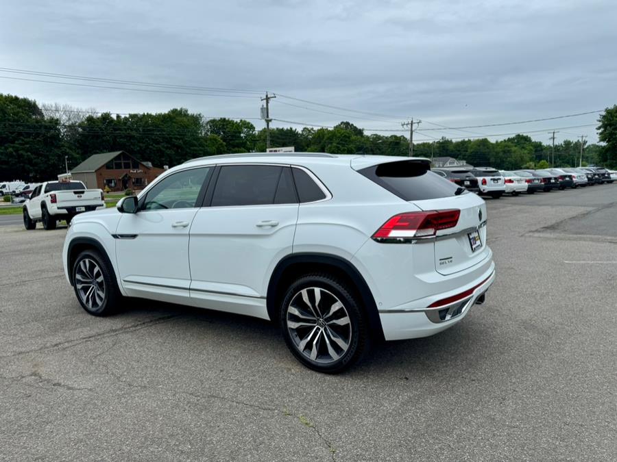2021 Volkswagen Atlas Cross Sport 3.6L V6 SEL Premium R-Line 4MOTION, available for sale in Berlin, Connecticut | Tru Auto Mall. Berlin, Connecticut 2021 Volkswagen Atlas Cross Sport 3.6L V6 SEL Premium R-Line 4MOTION, available for sale in Berlin, Connecticut | Tru Auto Mall. Berlin, Connecticut