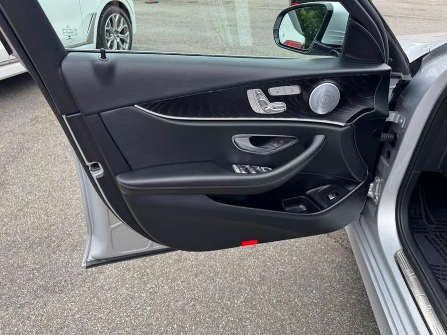 2019 Mercedes-Benz E-Class E 300 4MATIC Sedan, available for sale in Berlin, Connecticut | Tru Auto Mall. Berlin, Connecticut 2019 Mercedes-Benz E-Class E 300 4MATIC Sedan, available for sale in Berlin, Connecticut | Tru Auto Mall. Berlin, Connecticut