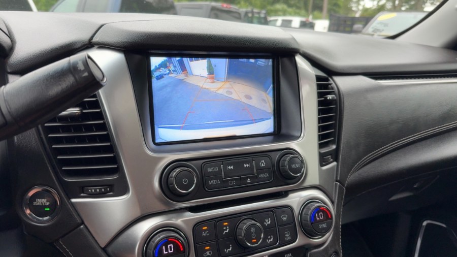 2019 Chevrolet Suburban 4WD 4dr 1500 Premier, available for sale in Waterbury, Connecticut | West End Automotive Center. Waterbury, Connecticut 2019 Chevrolet Suburban 4WD 4dr 1500 Premier, available for sale in Waterbury, Connecticut | West End Automotive Center. Waterbury, Connecticut