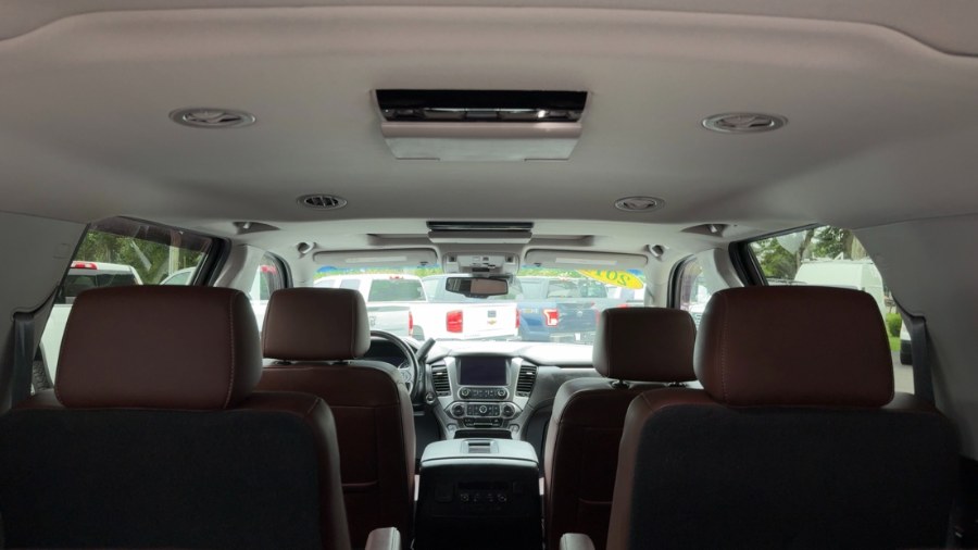 2019 Chevrolet Suburban 4WD 4dr 1500 Premier, available for sale in Waterbury, Connecticut | West End Automotive Center. Waterbury, Connecticut 2019 Chevrolet Suburban 4WD 4dr 1500 Premier, available for sale in Waterbury, Connecticut | West End Automotive Center. Waterbury, Connecticut