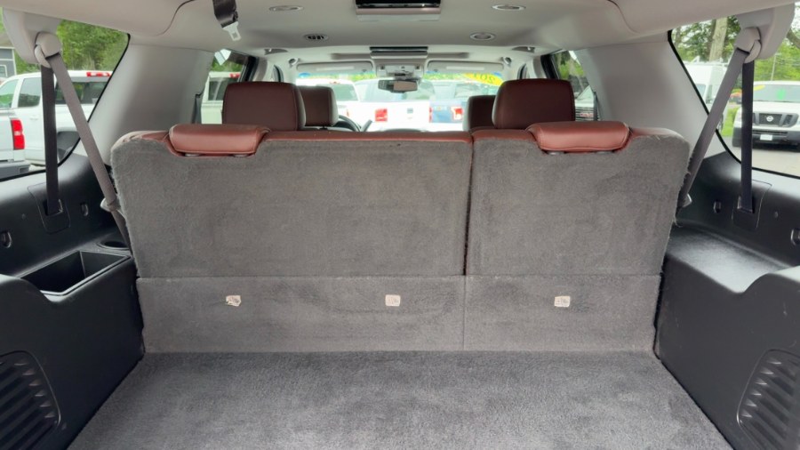 2019 Chevrolet Suburban 4WD 4dr 1500 Premier, available for sale in Waterbury, Connecticut | West End Automotive Center. Waterbury, Connecticut 2019 Chevrolet Suburban 4WD 4dr 1500 Premier, available for sale in Waterbury, Connecticut | West End Automotive Center. Waterbury, Connecticut
