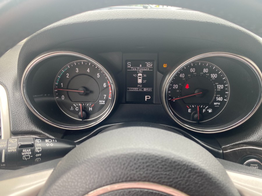 2012 Jeep Grand Cherokee 4WD 4dr Laredo Altitude, available for sale in Middle Village, New York | Middle Village Motors . Middle Village, New York 2012 Jeep Grand Cherokee 4WD 4dr Laredo Altitude, available for sale in Middle Village, New York | Middle Village Motors . Middle Village, New York