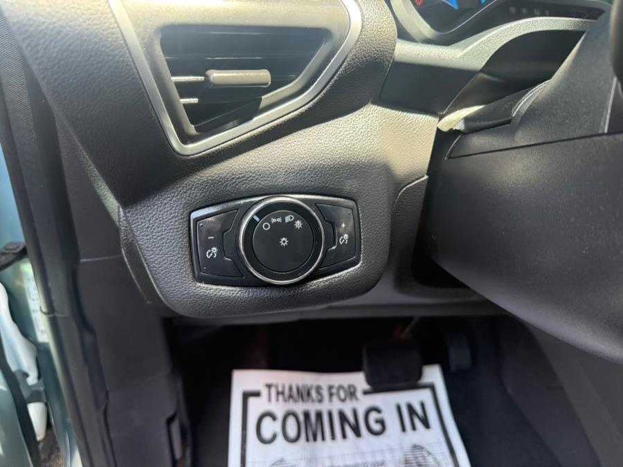 2013 Ford C-Max Hybrid 5dr HB SE, available for sale in Revere, Massachusetts | Wonderland Auto. Revere, Massachusetts 2013 Ford C-Max Hybrid 5dr HB SE, available for sale in Revere, Massachusetts | Wonderland Auto. Revere, Massachusetts