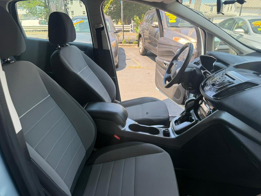 2013 Ford C-Max Hybrid 5dr HB SE, available for sale in Revere, Massachusetts | Wonderland Auto. Revere, Massachusetts 2013 Ford C-Max Hybrid 5dr HB SE, available for sale in Revere, Massachusetts | Wonderland Auto. Revere, Massachusetts