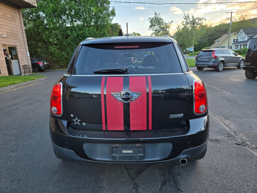2012 MINI Cooper Countryman FWD 4dr, available for sale in Bristol, Connecticut | Dealmax Motors LLC. Bristol, Connecticut 2012 MINI Cooper Countryman FWD 4dr, available for sale in Bristol, Connecticut | Dealmax Motors LLC. Bristol, Connecticut