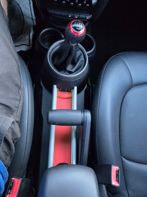 2012 MINI Cooper Countryman FWD 4dr, available for sale in Bristol, Connecticut | Dealmax Motors LLC. Bristol, Connecticut 2012 MINI Cooper Countryman FWD 4dr, available for sale in Bristol, Connecticut | Dealmax Motors LLC. Bristol, Connecticut