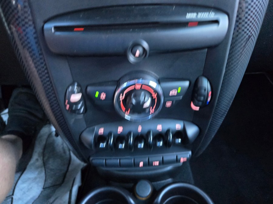 2012 MINI Cooper Countryman FWD 4dr, available for sale in Bristol, Connecticut | Dealmax Motors LLC. Bristol, Connecticut 2012 MINI Cooper Countryman FWD 4dr, available for sale in Bristol, Connecticut | Dealmax Motors LLC. Bristol, Connecticut
