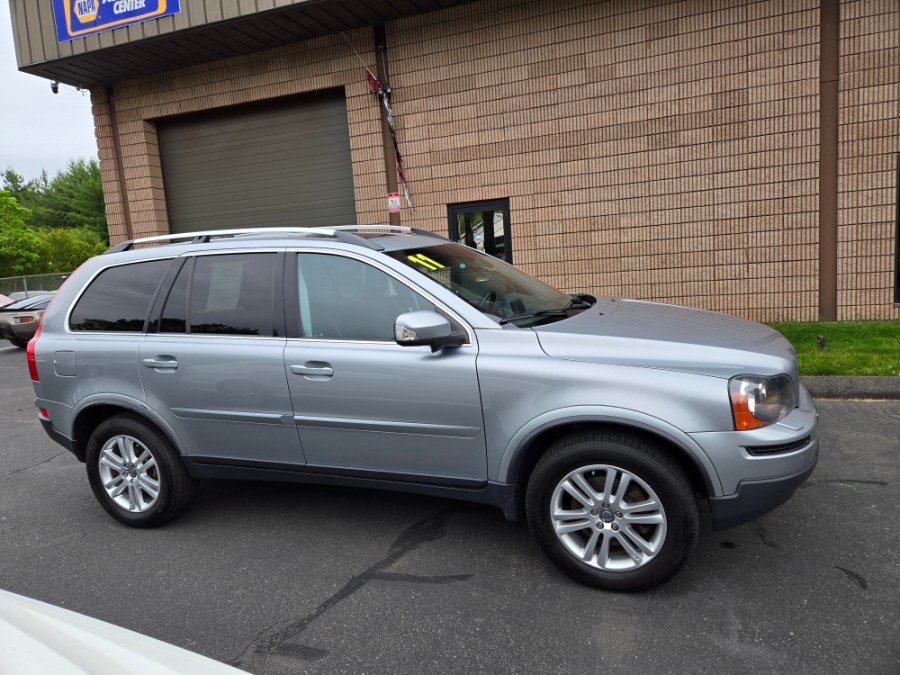 2011 Volvo XC90 AWD 4dr I6, available for sale in Bristol, Connecticut | Dealmax Motors LLC. Bristol, Connecticut 2011 Volvo XC90 AWD 4dr I6, available for sale in Bristol, Connecticut | Dealmax Motors LLC. Bristol, Connecticut