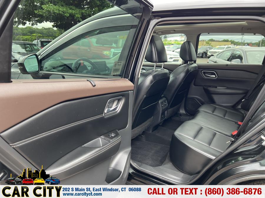 2021 Nissan Rogue AWD SV, available for sale in East Windsor, Connecticut | Car City LLC. East Windsor, Connecticut 2021 Nissan Rogue AWD SV, available for sale in East Windsor, Connecticut | Car City LLC. East Windsor, Connecticut