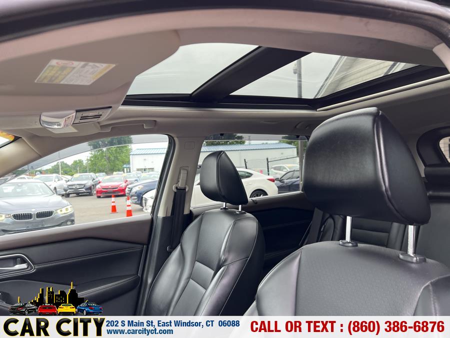 2021 Nissan Rogue AWD SV, available for sale in East Windsor, Connecticut | Car City LLC. East Windsor, Connecticut 2021 Nissan Rogue AWD SV, available for sale in East Windsor, Connecticut | Car City LLC. East Windsor, Connecticut
