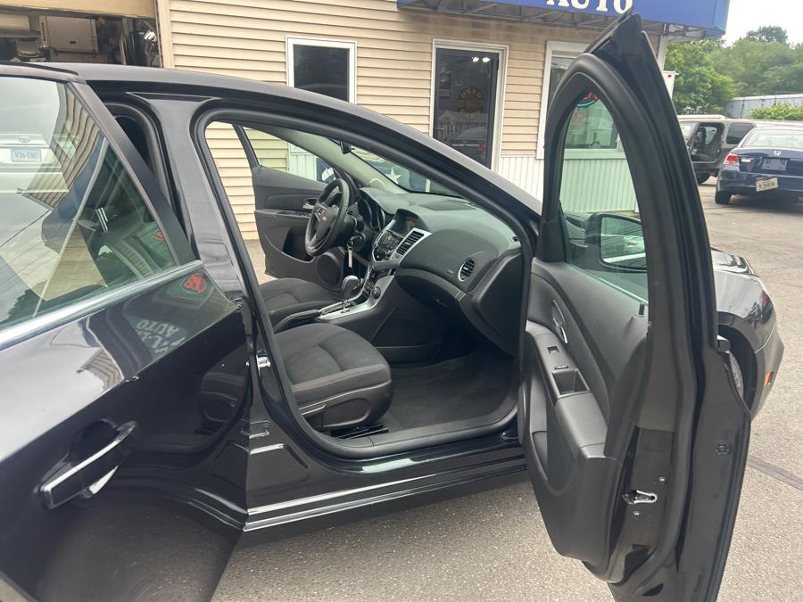 2015 Chevrolet Cruze 4dr Sdn Auto 1LT, available for sale in South Windsor , Connecticut | Ful-line Auto LLC. South Windsor , Connecticut 2015 Chevrolet Cruze 4dr Sdn Auto 1LT, available for sale in South Windsor , Connecticut | Ful-line Auto LLC. South Windsor , Connecticut