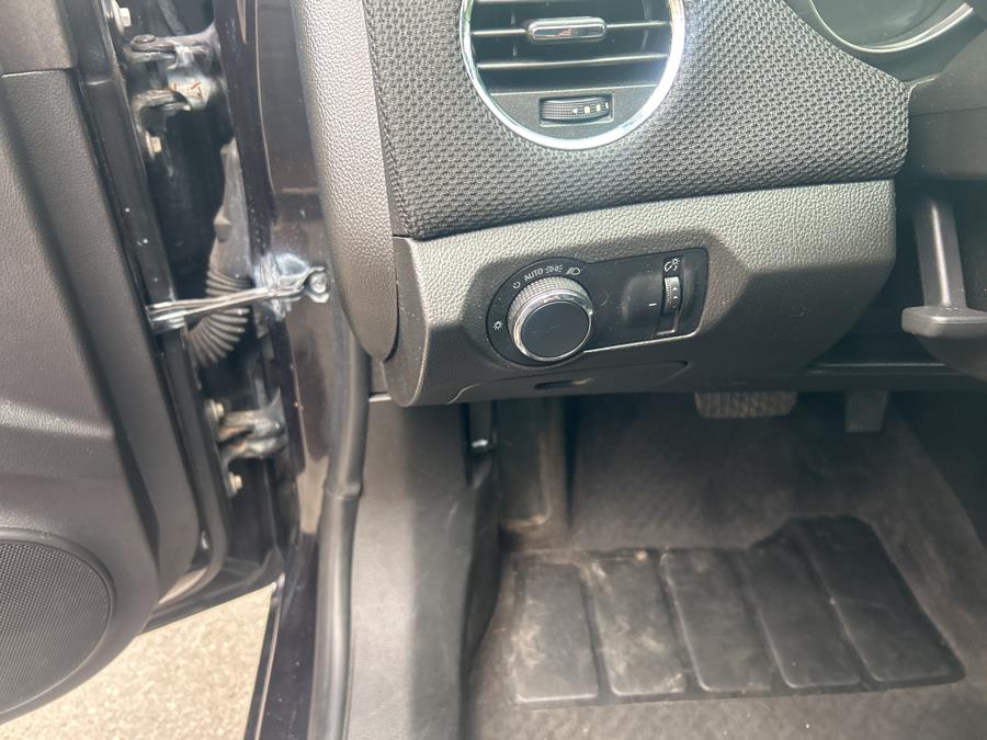 2015 Chevrolet Cruze 4dr Sdn Auto 1LT, available for sale in South Windsor , Connecticut | Ful-line Auto LLC. South Windsor , Connecticut 2015 Chevrolet Cruze 4dr Sdn Auto 1LT, available for sale in South Windsor , Connecticut | Ful-line Auto LLC. South Windsor , Connecticut
