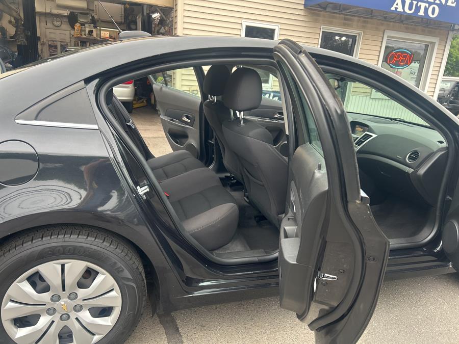 2015 Chevrolet Cruze 4dr Sdn Auto 1LT, available for sale in South Windsor , Connecticut | Ful-line Auto LLC. South Windsor , Connecticut 2015 Chevrolet Cruze 4dr Sdn Auto 1LT, available for sale in South Windsor , Connecticut | Ful-line Auto LLC. South Windsor , Connecticut