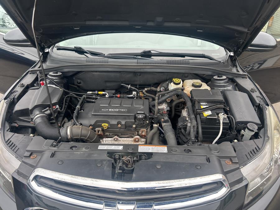 2015 Chevrolet Cruze 4dr Sdn Auto 1LT, available for sale in South Windsor , Connecticut | Ful-line Auto LLC. South Windsor , Connecticut 2015 Chevrolet Cruze 4dr Sdn Auto 1LT, available for sale in South Windsor , Connecticut | Ful-line Auto LLC. South Windsor , Connecticut