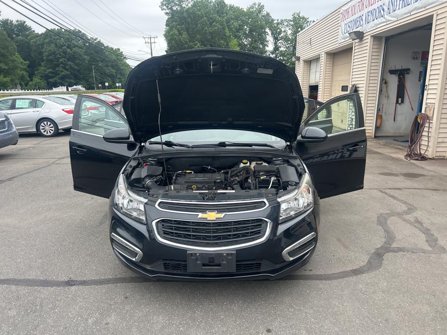 2015 Chevrolet Cruze 4dr Sdn Auto 1LT, available for sale in South Windsor , Connecticut | Ful-line Auto LLC. South Windsor , Connecticut 2015 Chevrolet Cruze 4dr Sdn Auto 1LT, available for sale in South Windsor , Connecticut | Ful-line Auto LLC. South Windsor , Connecticut