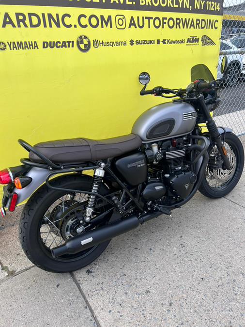 2017 TRIUMPH BONNEVILLE T120 BLACK EDITION, available for sale in Brooklyn, New York | Autoforward Motors Inc.. Brooklyn, New York 2017 TRIUMPH BONNEVILLE T120 BLACK EDITION, available for sale in Brooklyn, New York | Autoforward Motors Inc.. Brooklyn, New York