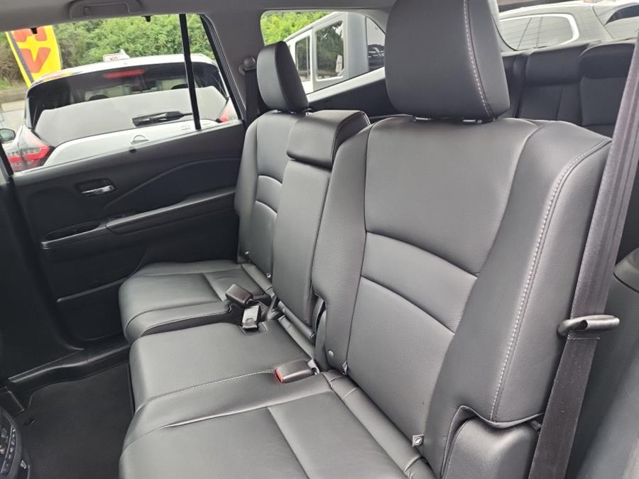 2022 Honda Pilot Special Edition AWD, available for sale in Islip, New York | L.I. Auto Gallery. Islip, New York 2022 Honda Pilot Special Edition AWD, available for sale in Islip, New York | L.I. Auto Gallery. Islip, New York