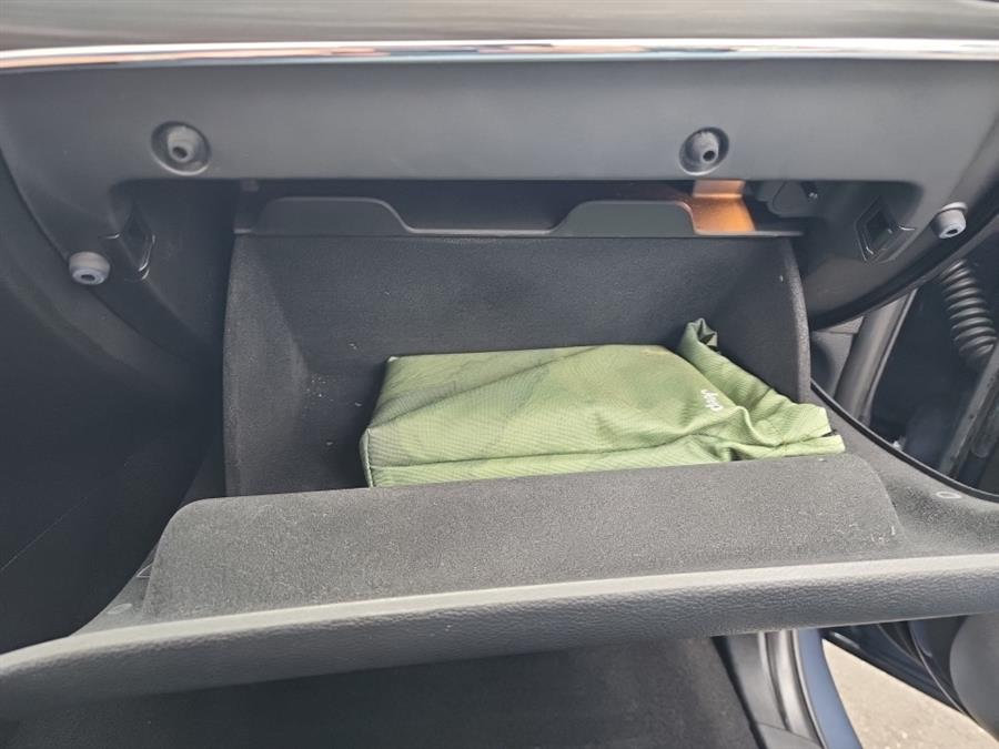 2021 Jeep Grand Cherokee Limited 4x4, available for sale in Islip, New York | L.I. Auto Gallery. Islip, New York 2021 Jeep Grand Cherokee Limited 4x4, available for sale in Islip, New York | L.I. Auto Gallery. Islip, New York